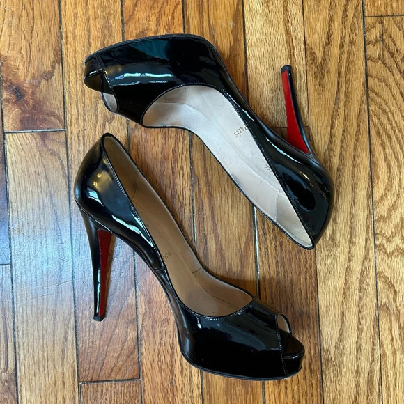 Christian Louboutin Black Very Privé 120 Patent, size 38.5 - Picture 6 of 15